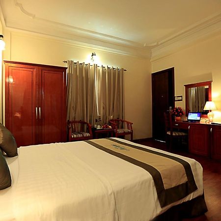 Bro & Sis Hotel Hanoi Luaran gambar